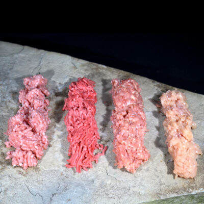 Le Grind Le Grind is built for real meals — premium ground beef, pork, chicken, and turkey, ready to season, shape, and serve. Packed with high-quality protein to fuel strong bodies and busy lifestyles, it’s perfect for meal prep, balanced plates, and performance-driven nutrition. Simple ingredients. Endless possibilities.