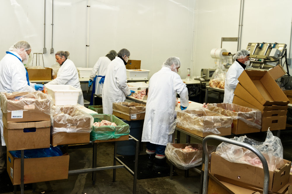 Aliments Desautels Foods Inc. home of Glengarry Traditions. Traditional butchery, preparing orders by hand.